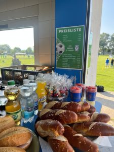 F2 Saisonabschluss: Für ausreichend Speis und Trank wurde gesorgt.